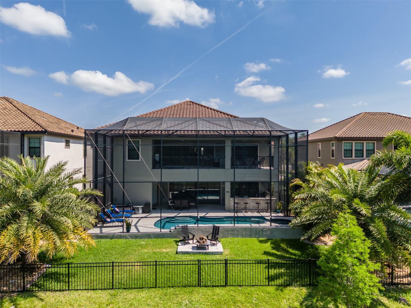 PRISTINE LAKE PRESERVE - Residential