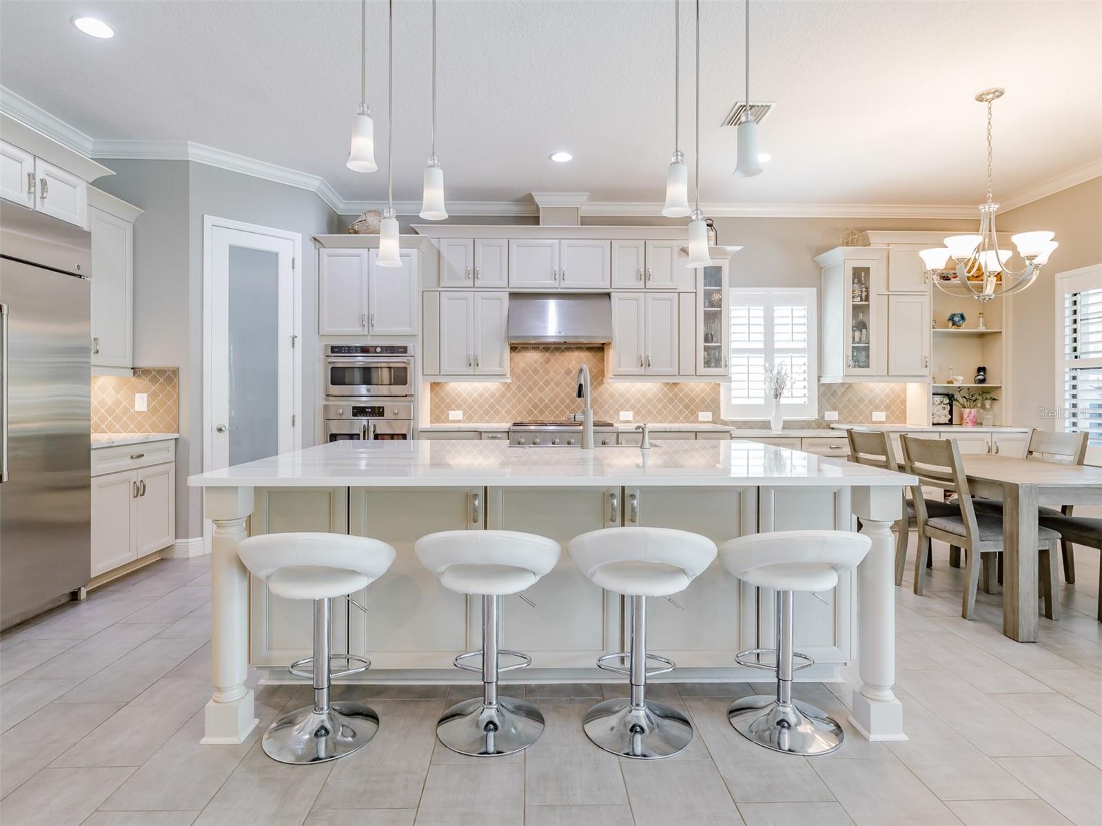 PRISTINE LAKE PRESERVE - Residential