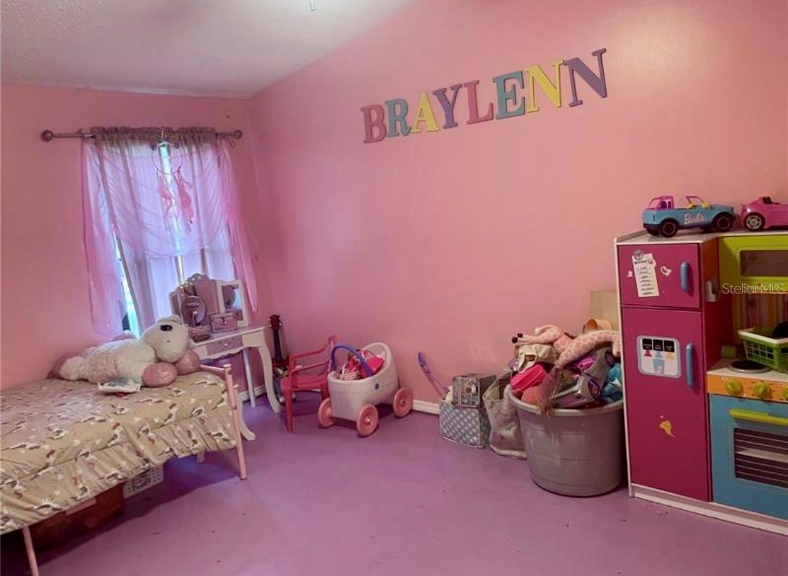 ACREAGE & UNREC - Residential