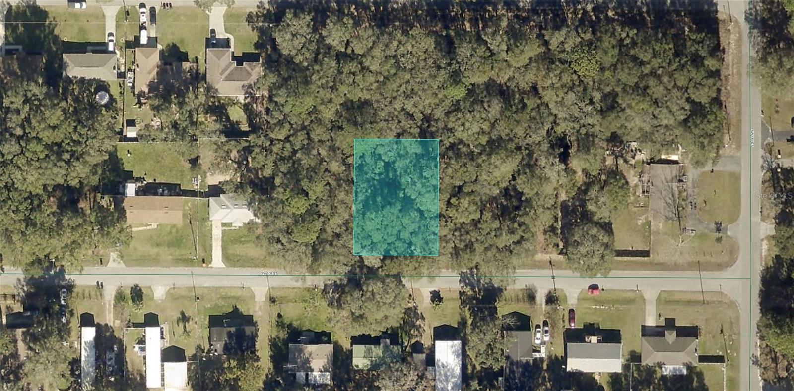 PAVED ROAD, no flood zone. Build your new home here in the sunshine state. 0.24 acres = 10,454 Square Feet of space, larger than most lots nearby. This lot is Marion County parcel number 3500-005-051 . Rainbow Springs Heights is the name of the subdivision. Listing address is not an official street address. Use GPS Coordinates to the center of the property: 29.065938, -82.303790 for directions. The seller has other vacant lots in the same area available that are not posted; ask for a list to choose from. Zoned R-1, mobile homes not allowed.