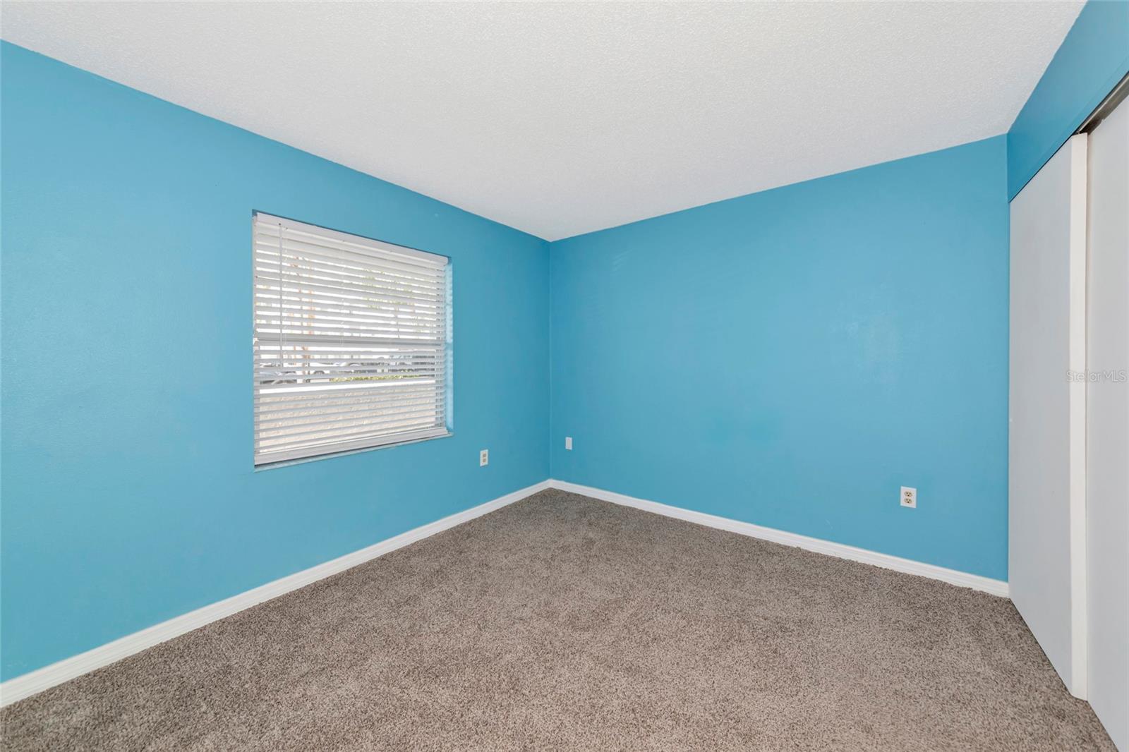 BAYSHORE ON THE LAKE APTS III SEC1 - Residential