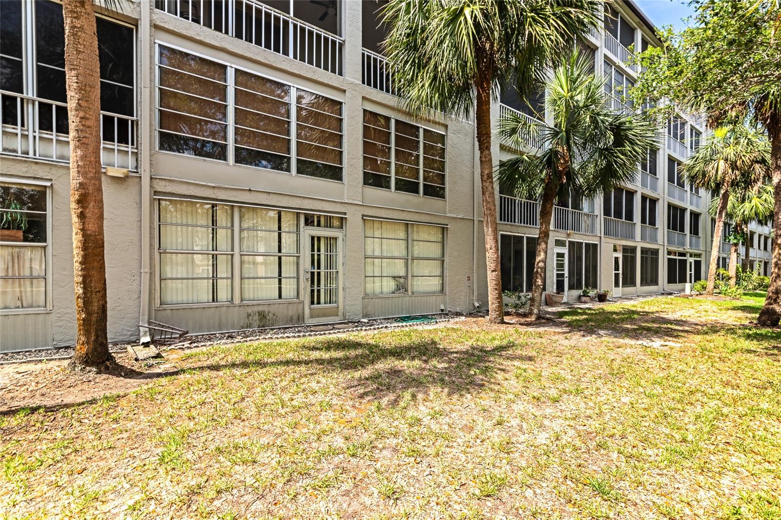 BAYSHORE ON THE LAKE APTS III SEC1 - Residential
