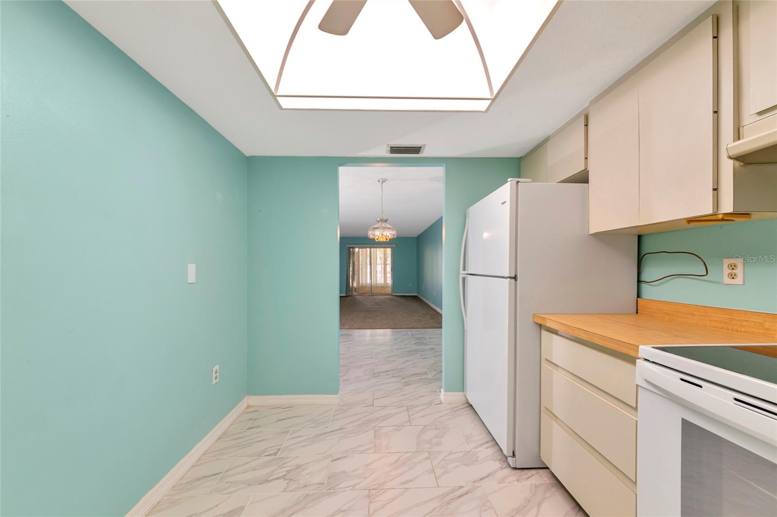 BAYSHORE ON THE LAKE APTS III SEC1 - Residential