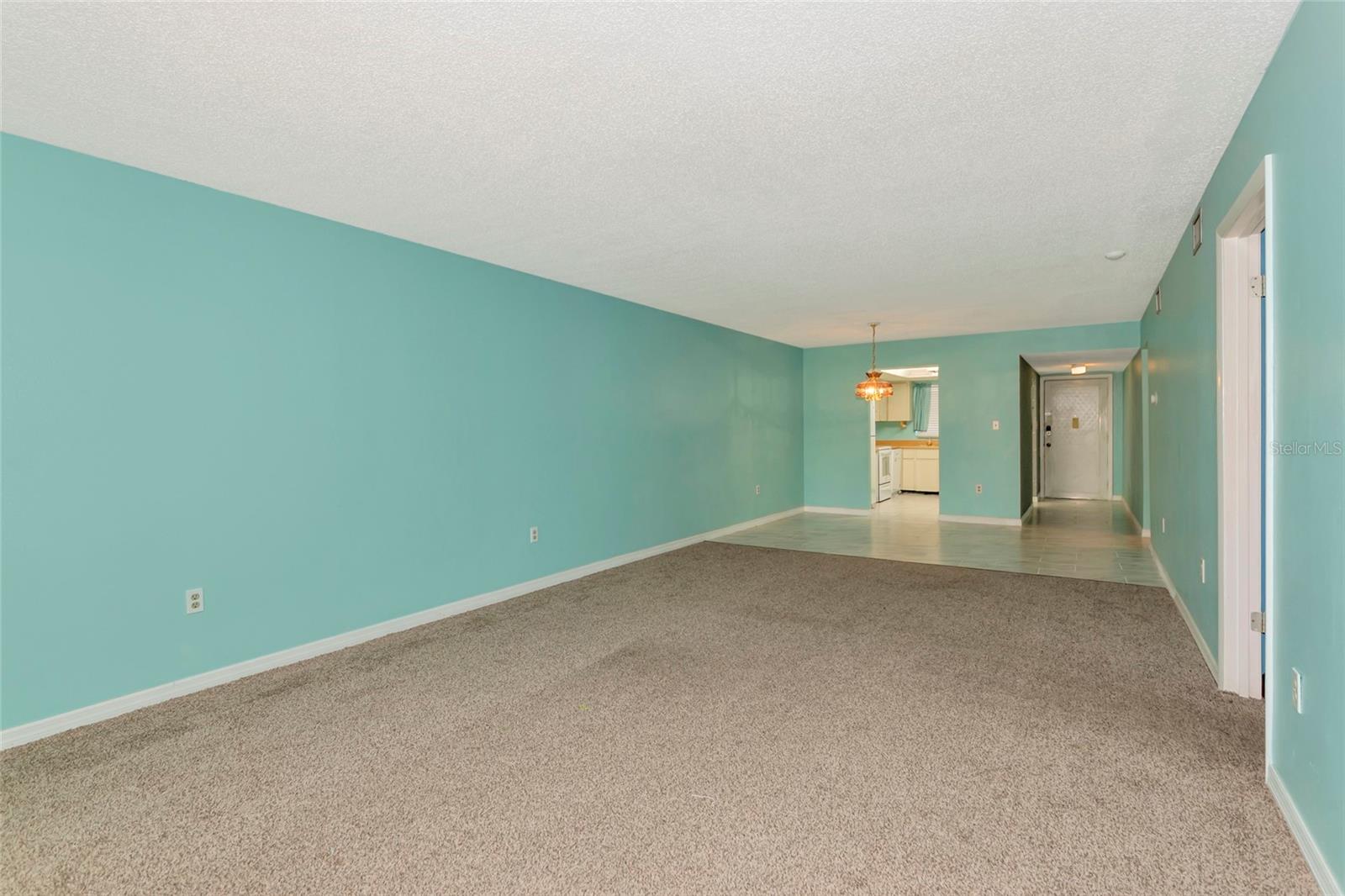 BAYSHORE ON THE LAKE APTS III SEC1 - Residential