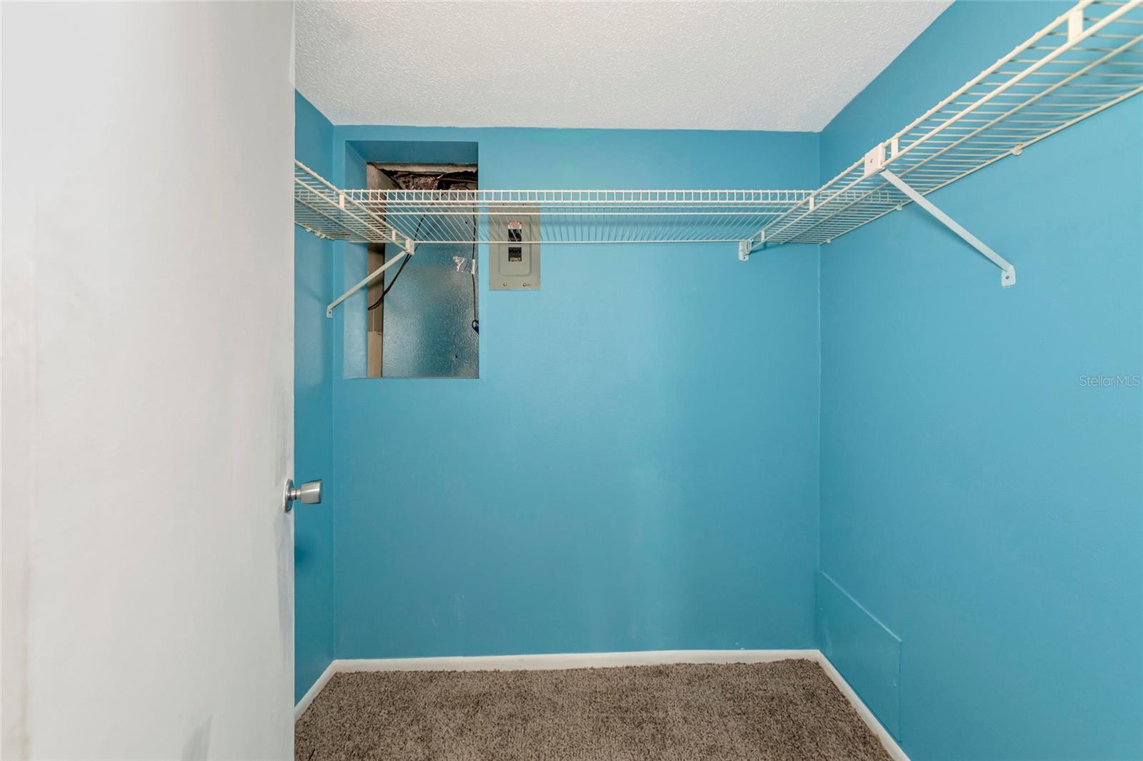 BAYSHORE ON THE LAKE APTS III SEC1 - Residential