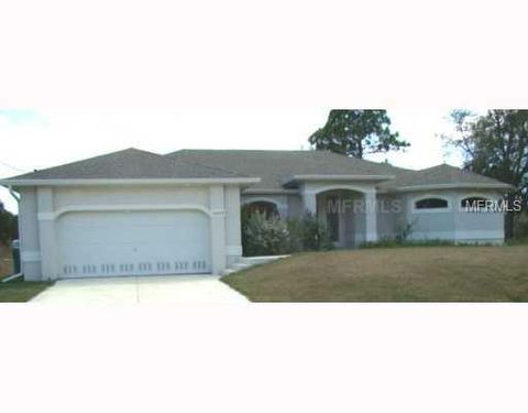 A home in PORT CHARLOTTE