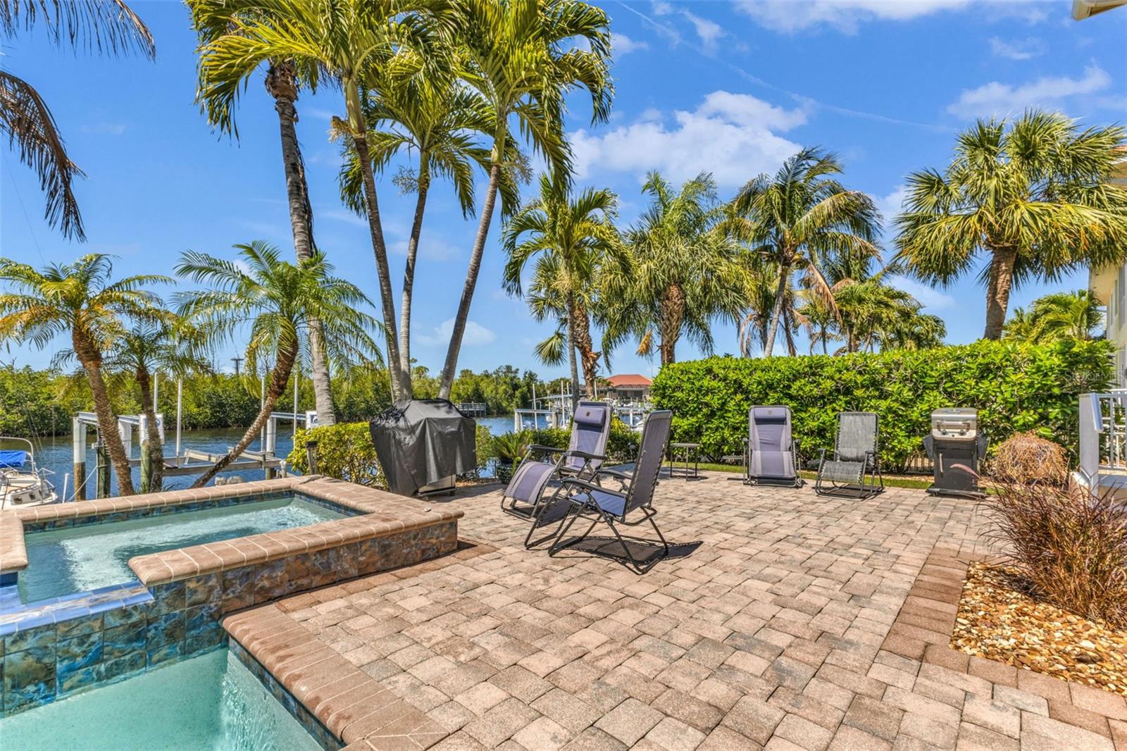 ESTUARY SOUTH - Residential