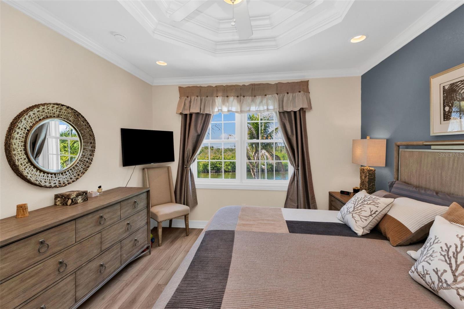 ESTUARY SOUTH - Residential