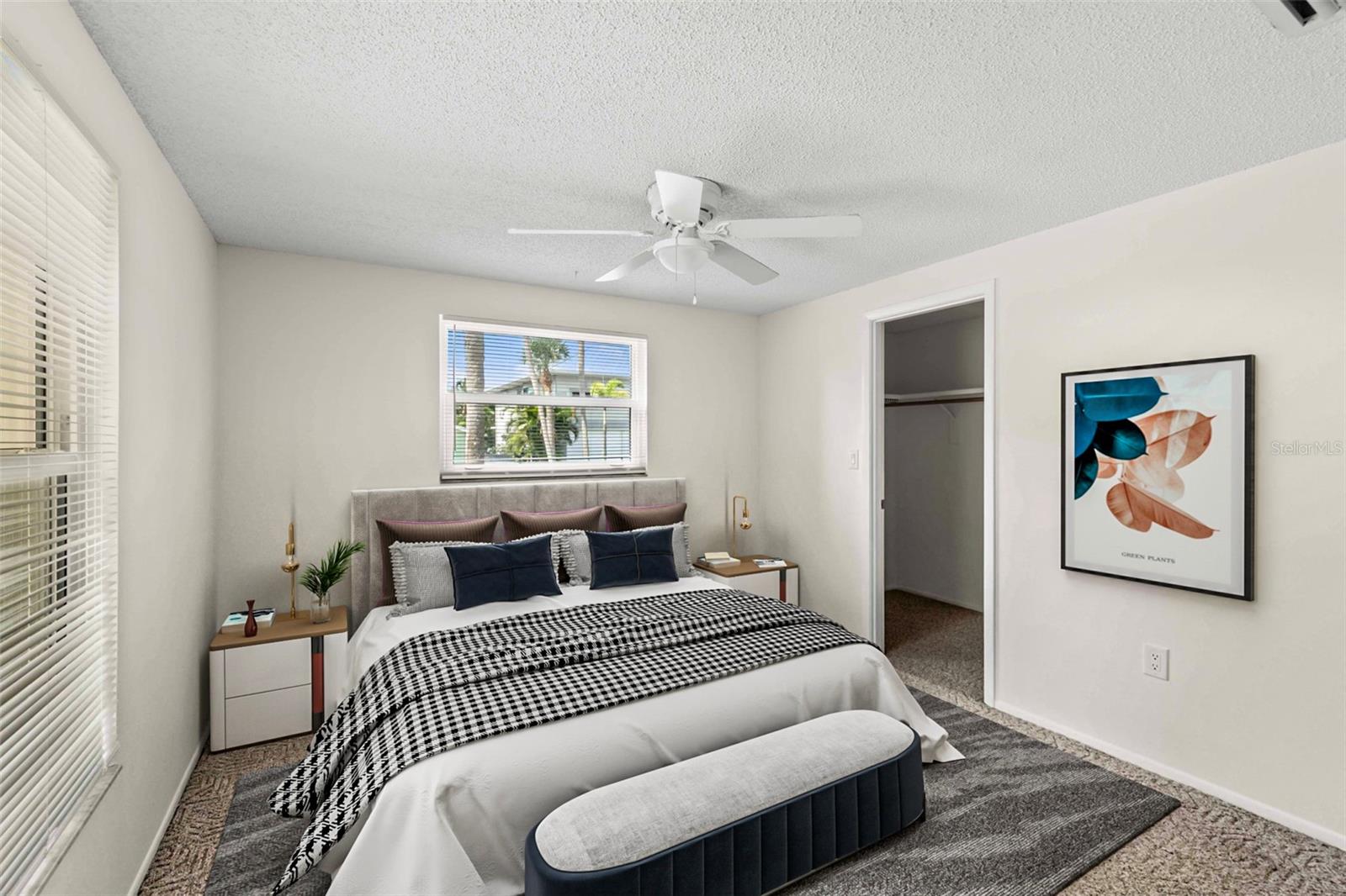 CASAS BONITAS - Residential Lease