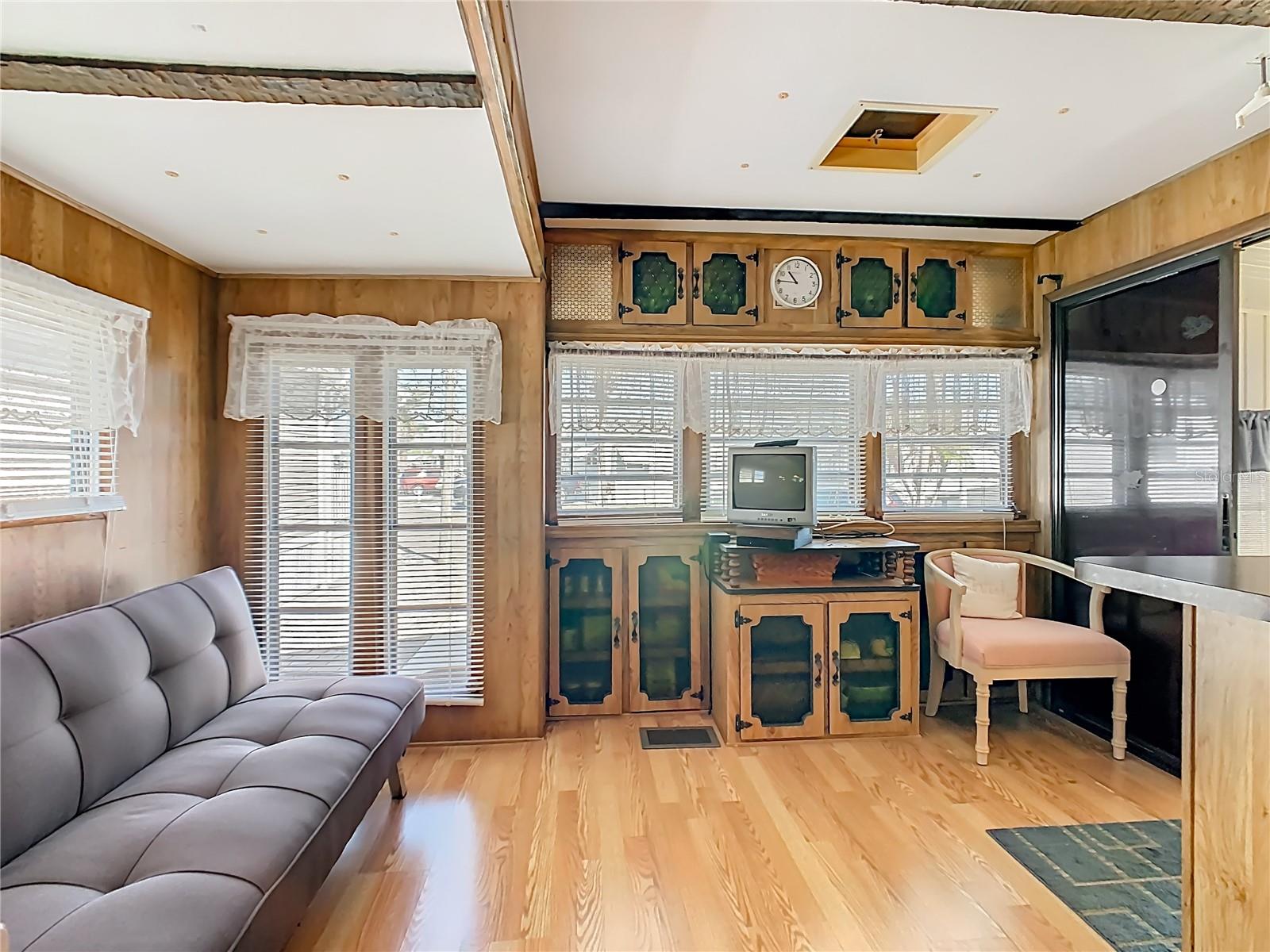 OUTDOOR RESORTS AT ORLANDO - Residential