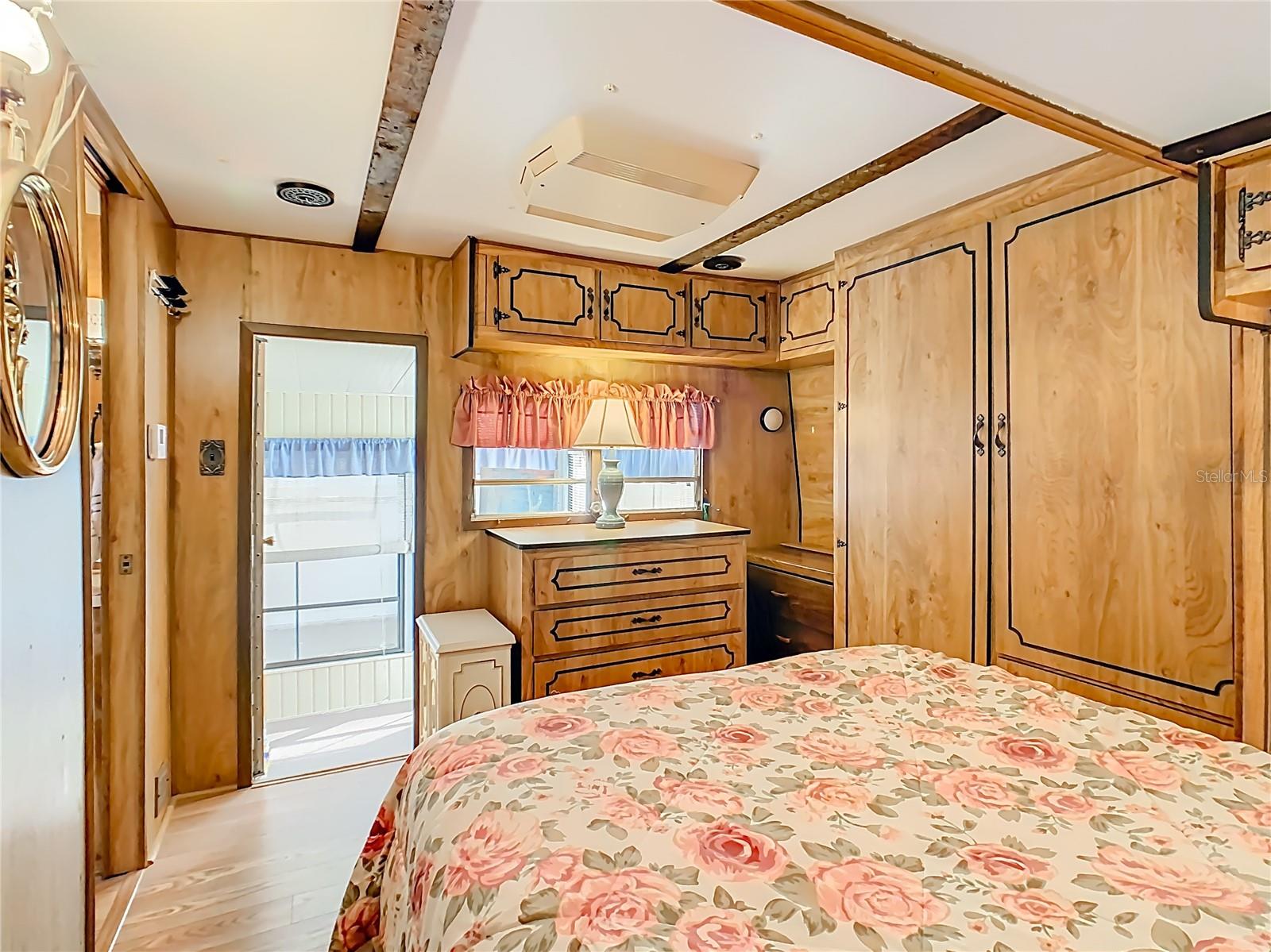 OUTDOOR RESORTS AT ORLANDO - Residential