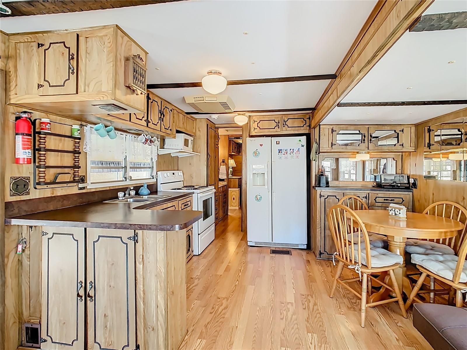 OUTDOOR RESORTS AT ORLANDO - Residential