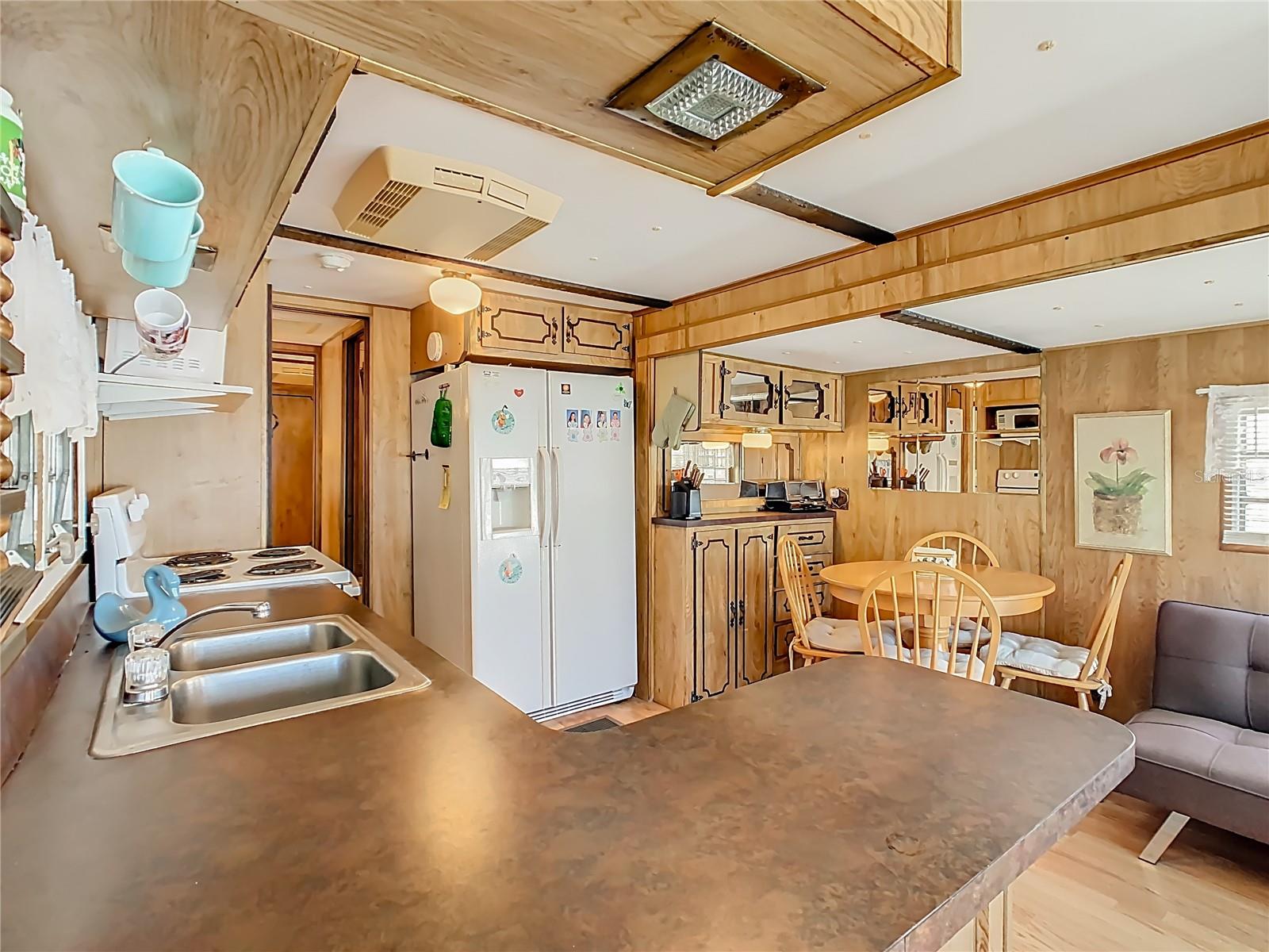 OUTDOOR RESORTS AT ORLANDO - Residential