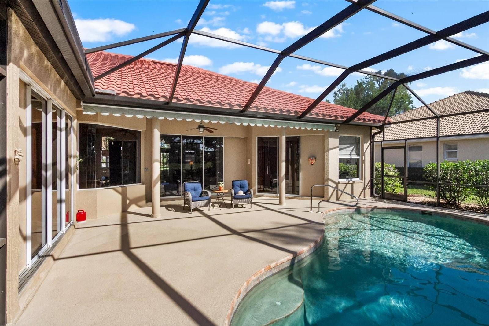 CALUSA LAKES - Residential