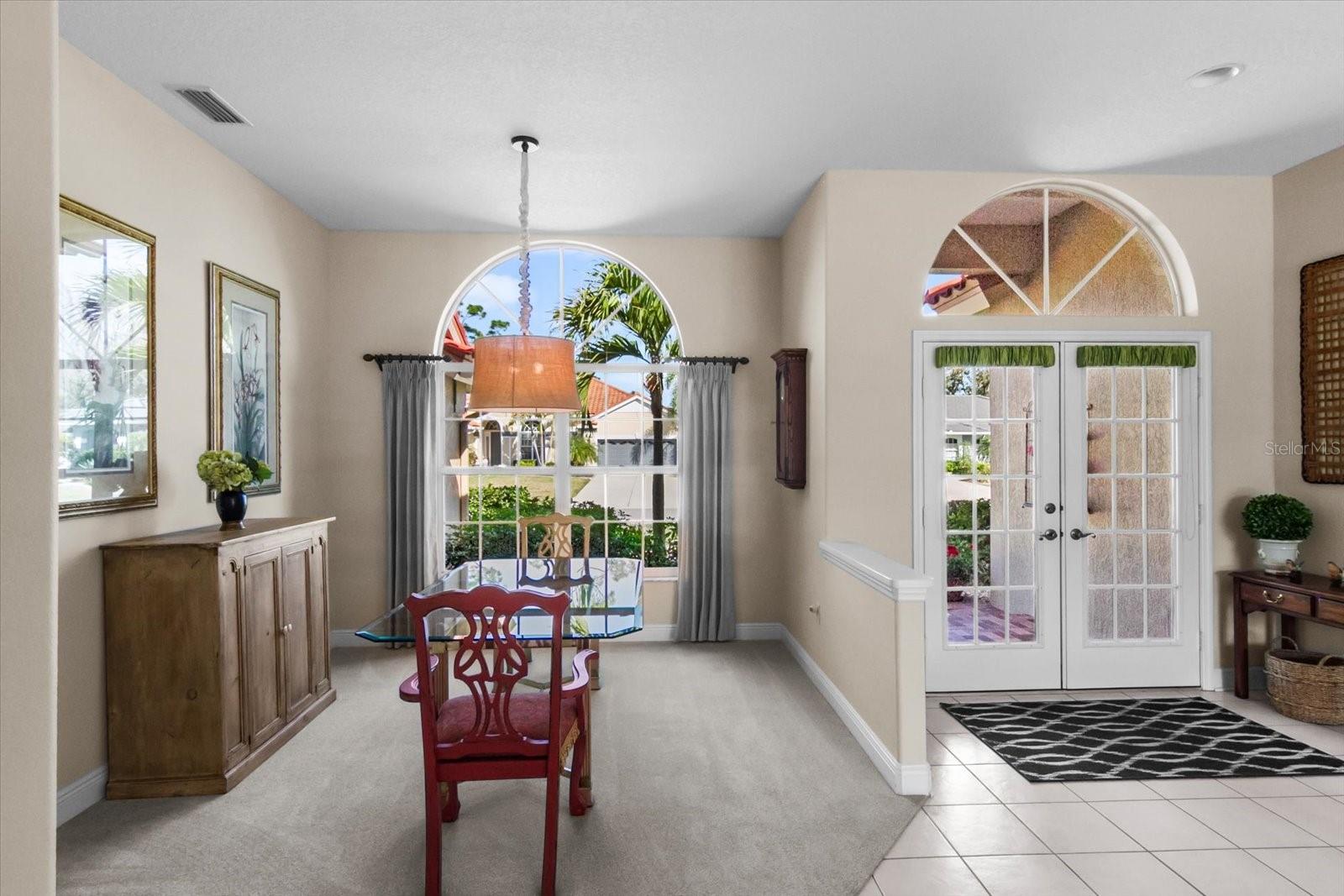 CALUSA LAKES - Residential