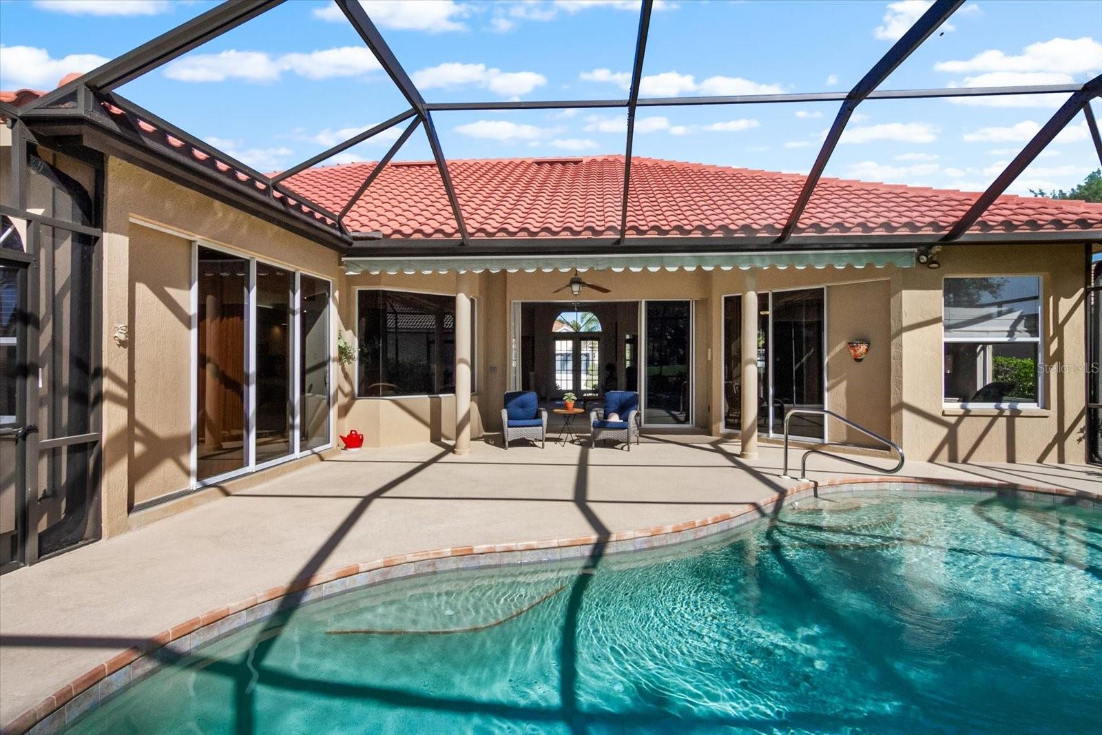 CALUSA LAKES - Residential