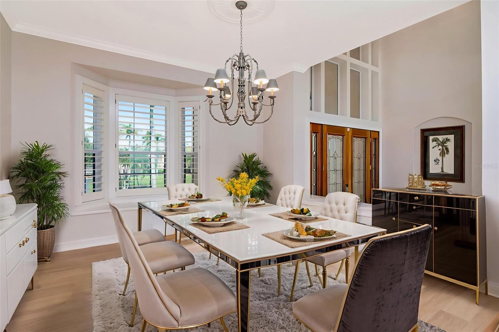 PARADISE POINTE - Residential