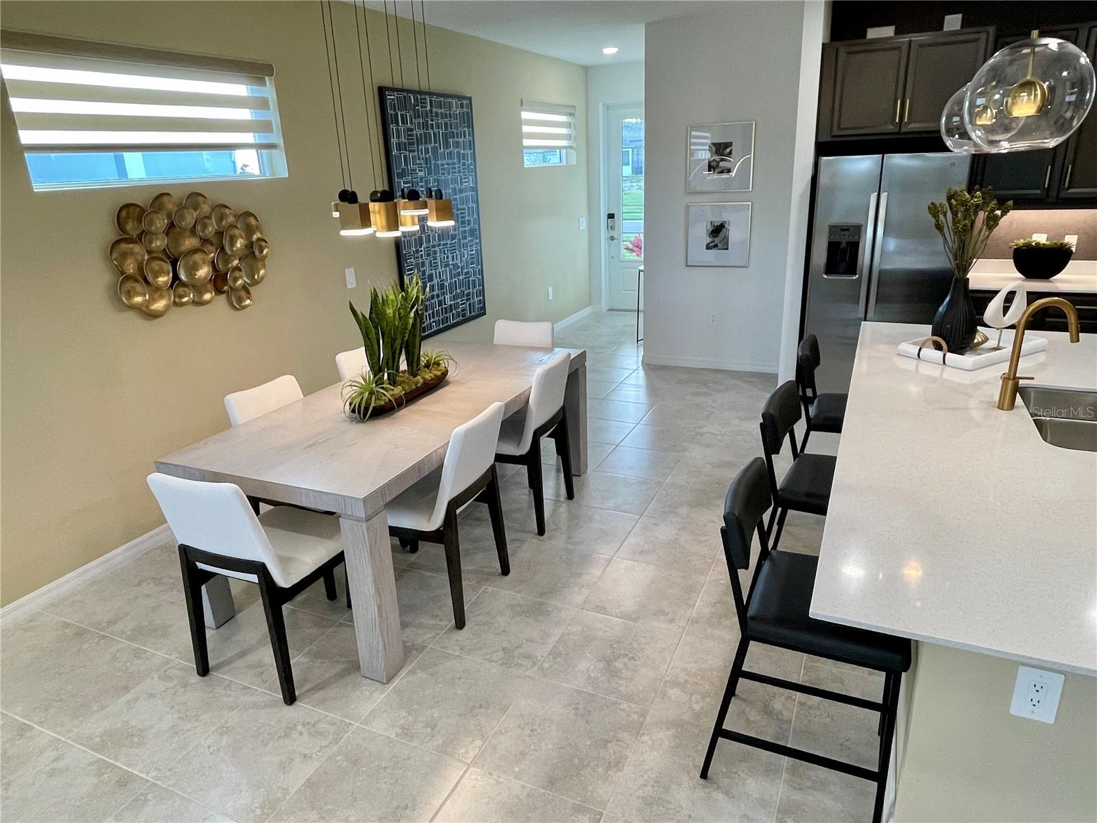 LAKEHOUSE COVE - Residential