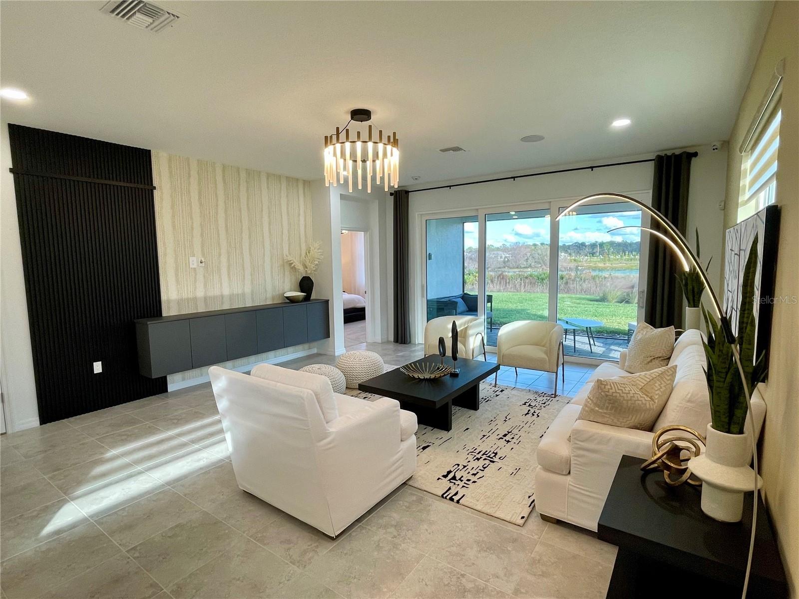 LAKEHOUSE COVE - Residential