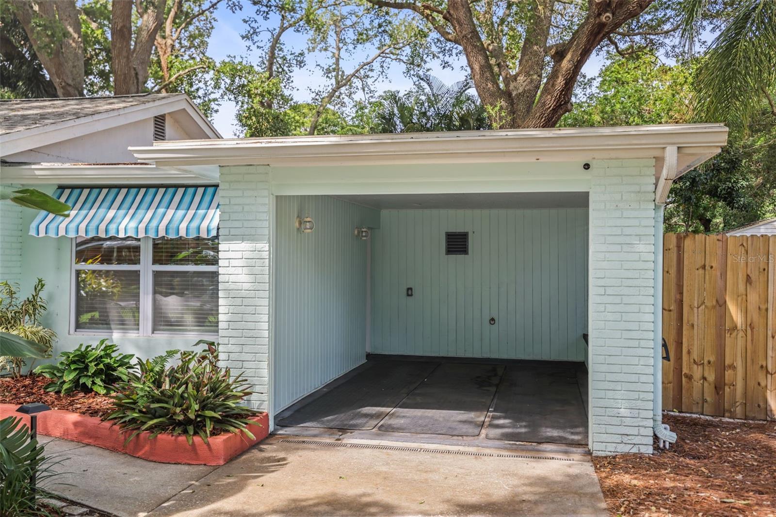 DUNEDIN ISLES 1 - Residential