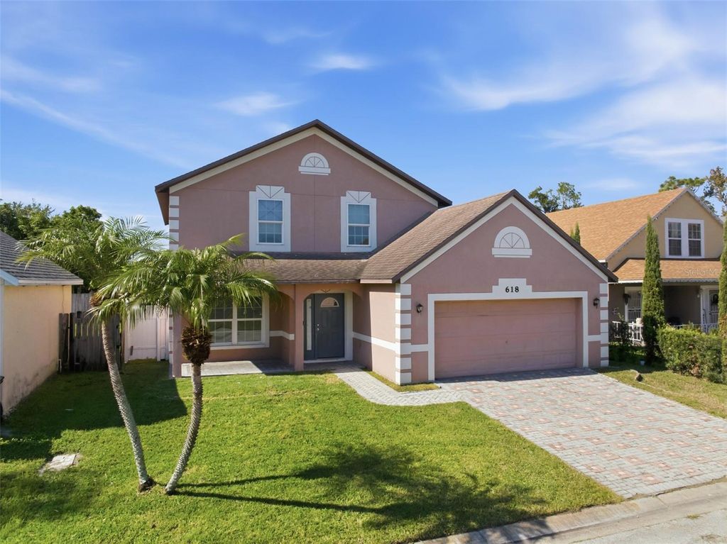 Photo of 618 Grandiflora Drive, Orlando, FL 32811 (MLS # O6362674)