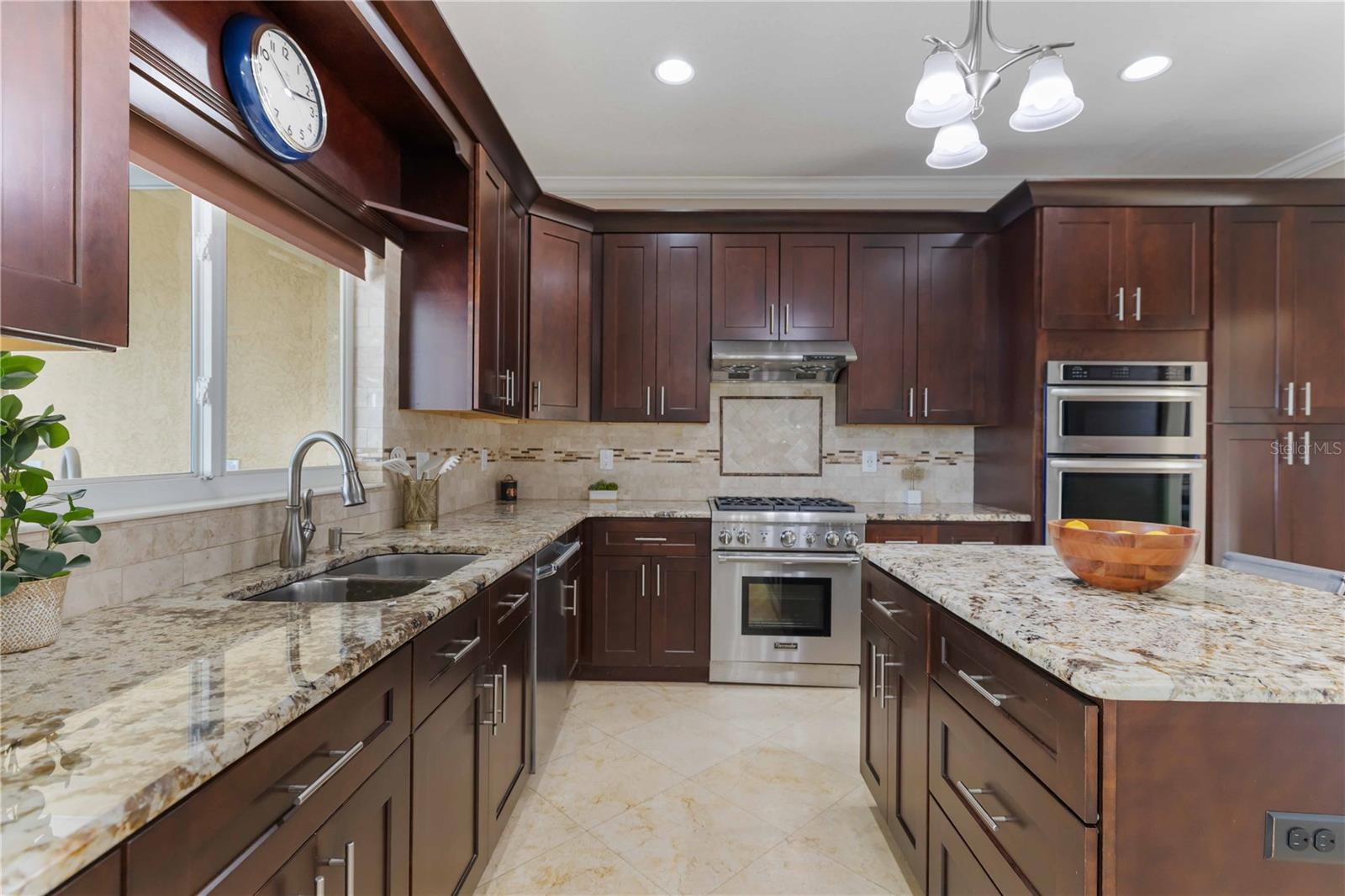 BARTON FARMS - Residential