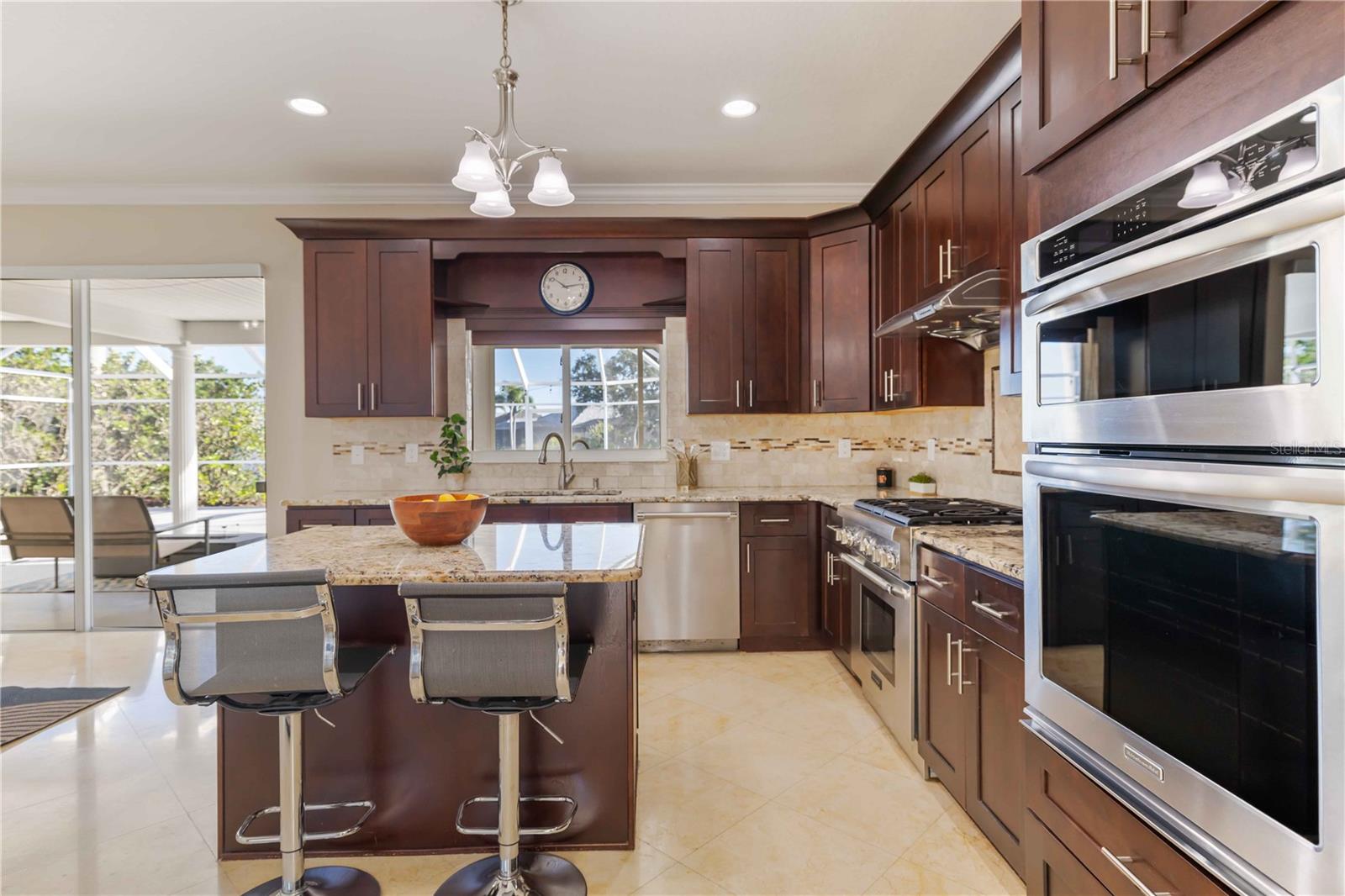 BARTON FARMS - Residential