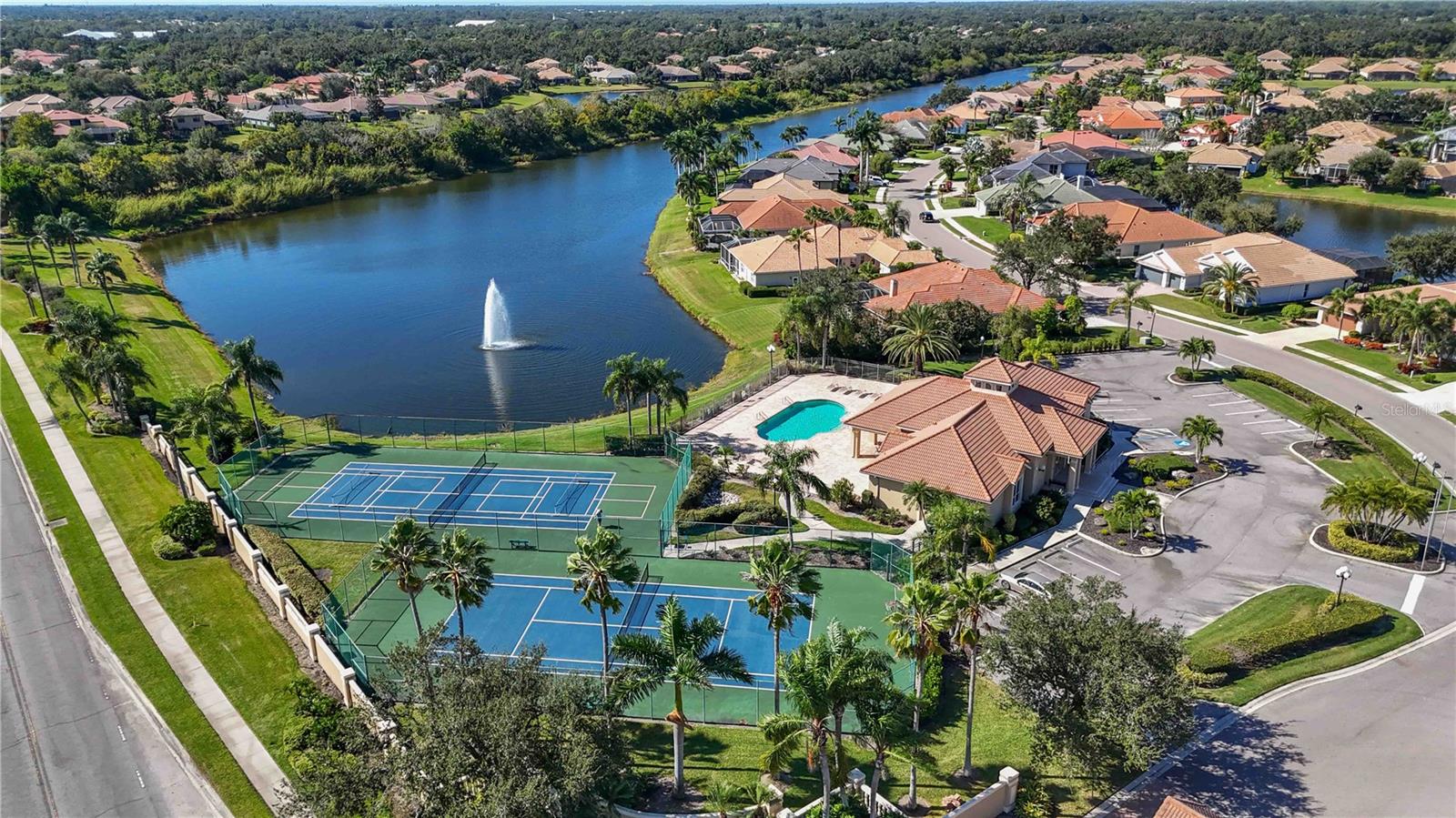 BARTON FARMS - Residential