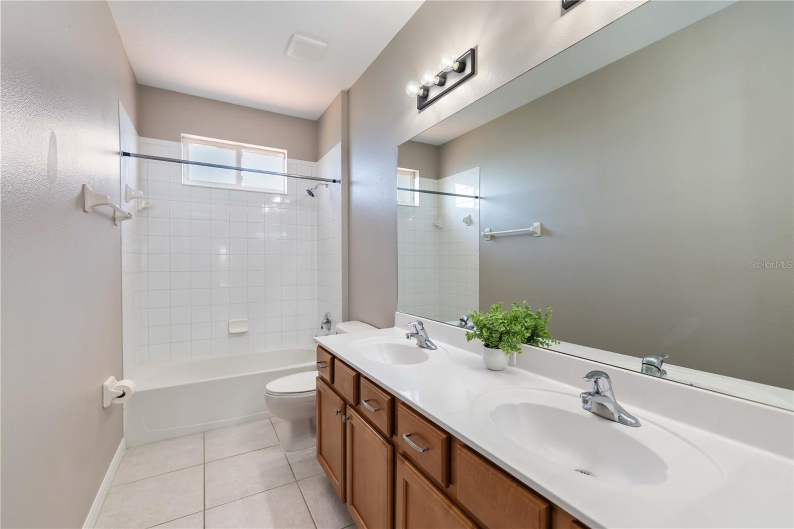 BARTON FARMS - Residential