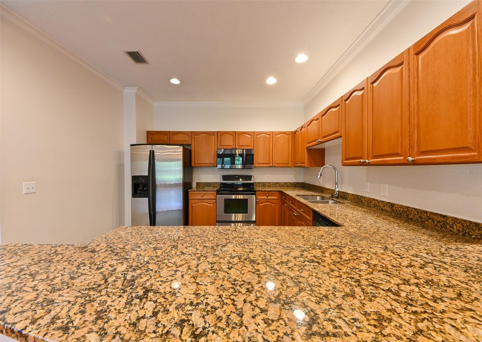 277 VALENCIA CIRCLE