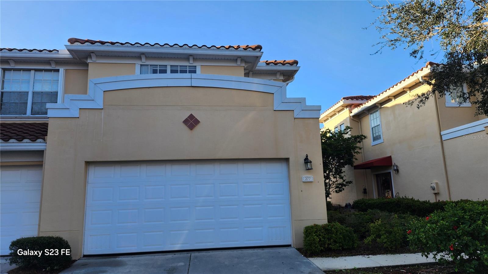 277 VALENCIA CIRCLE