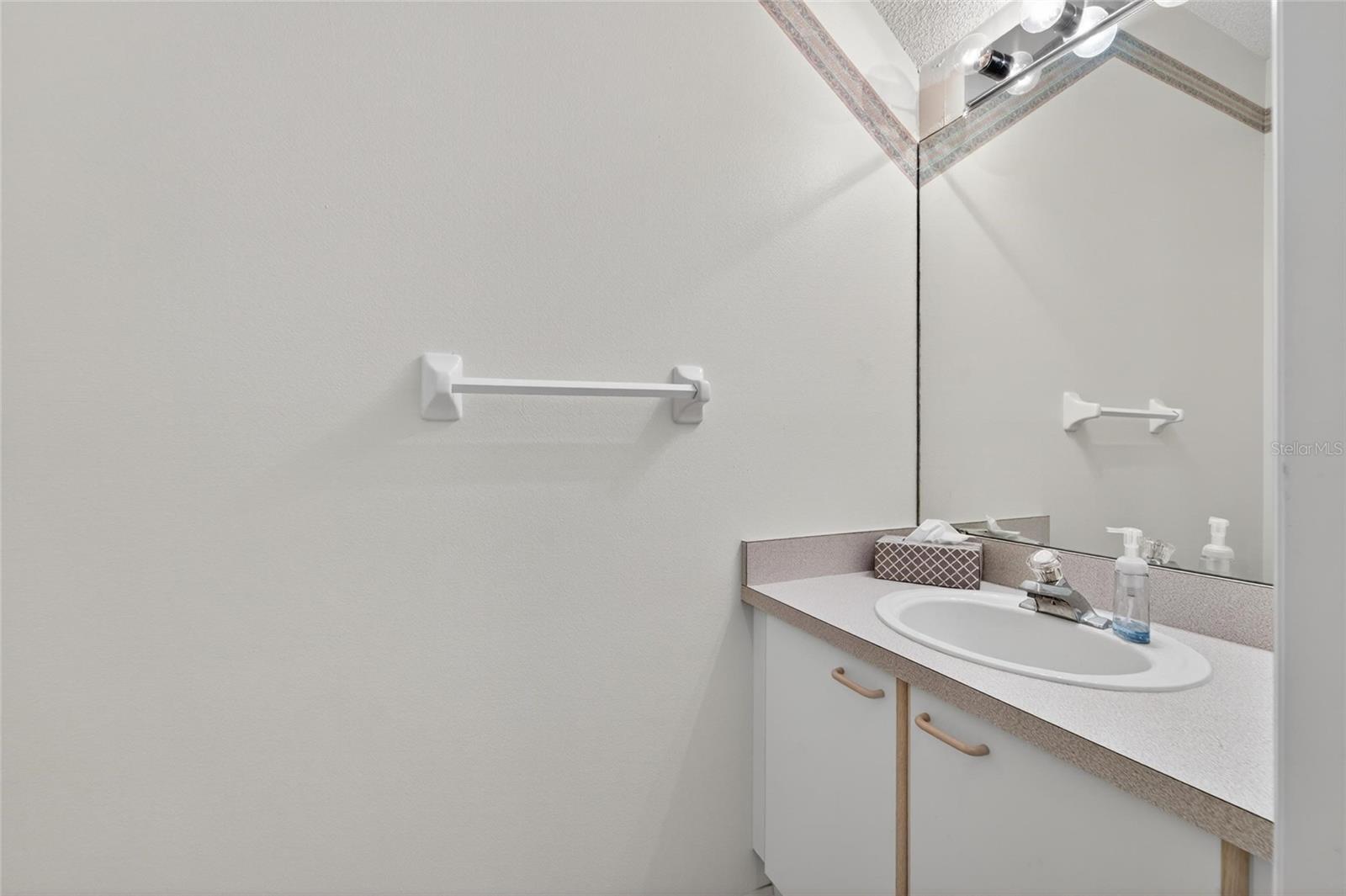 WILLOW GREENS - Residential