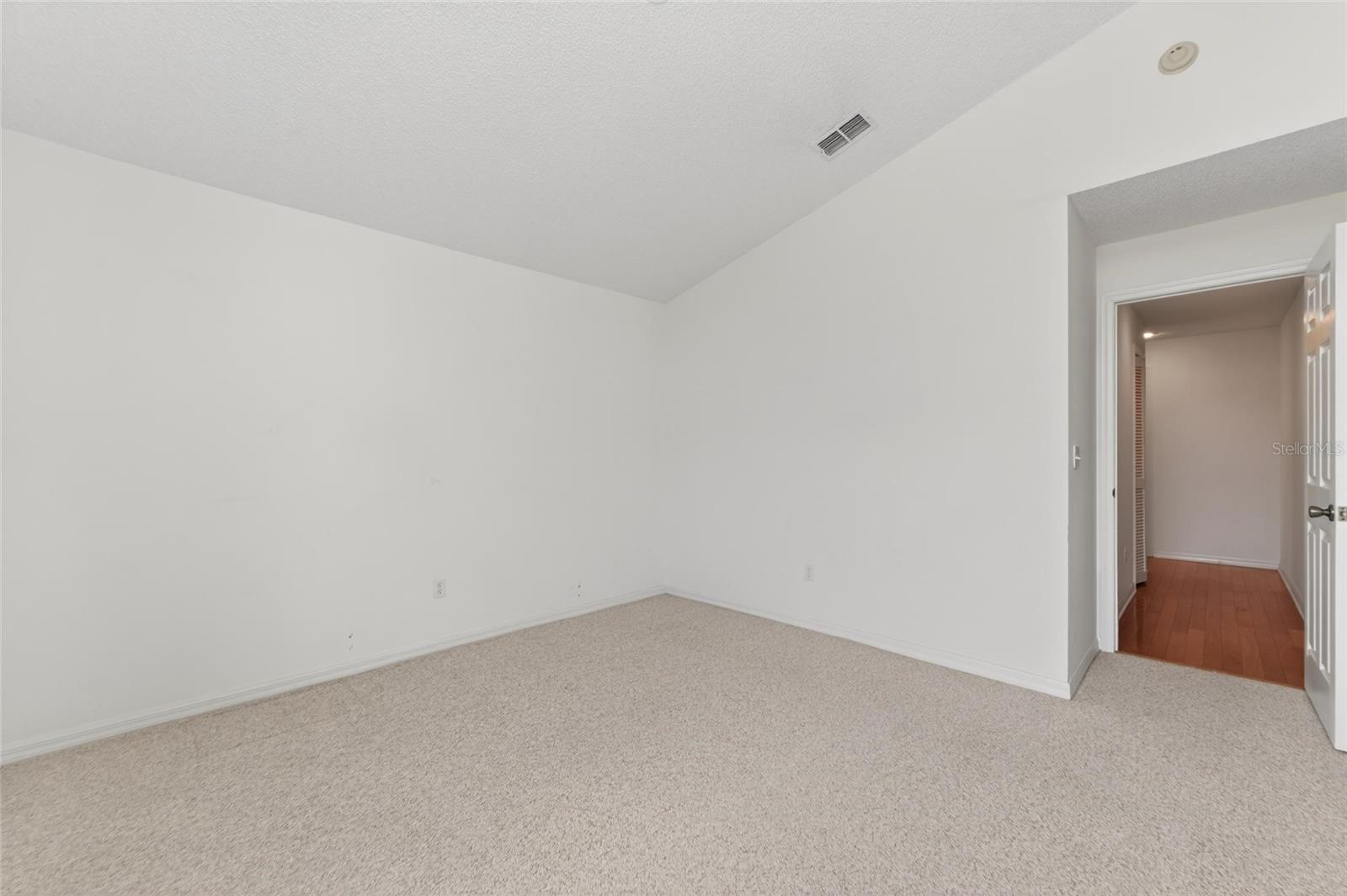 WILLOW GREENS - Residential