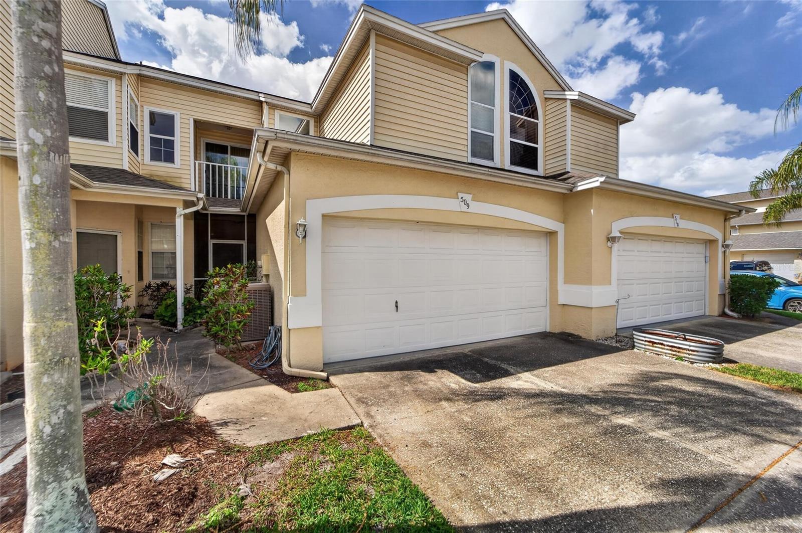 WILLOW GREENS - Residential