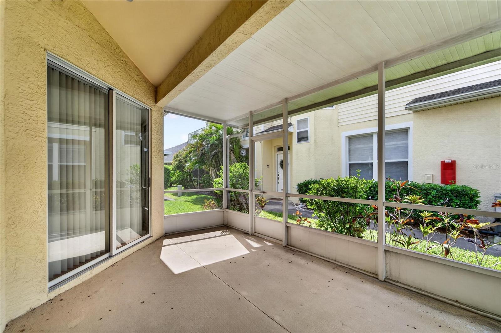 WILLOW GREENS - Residential