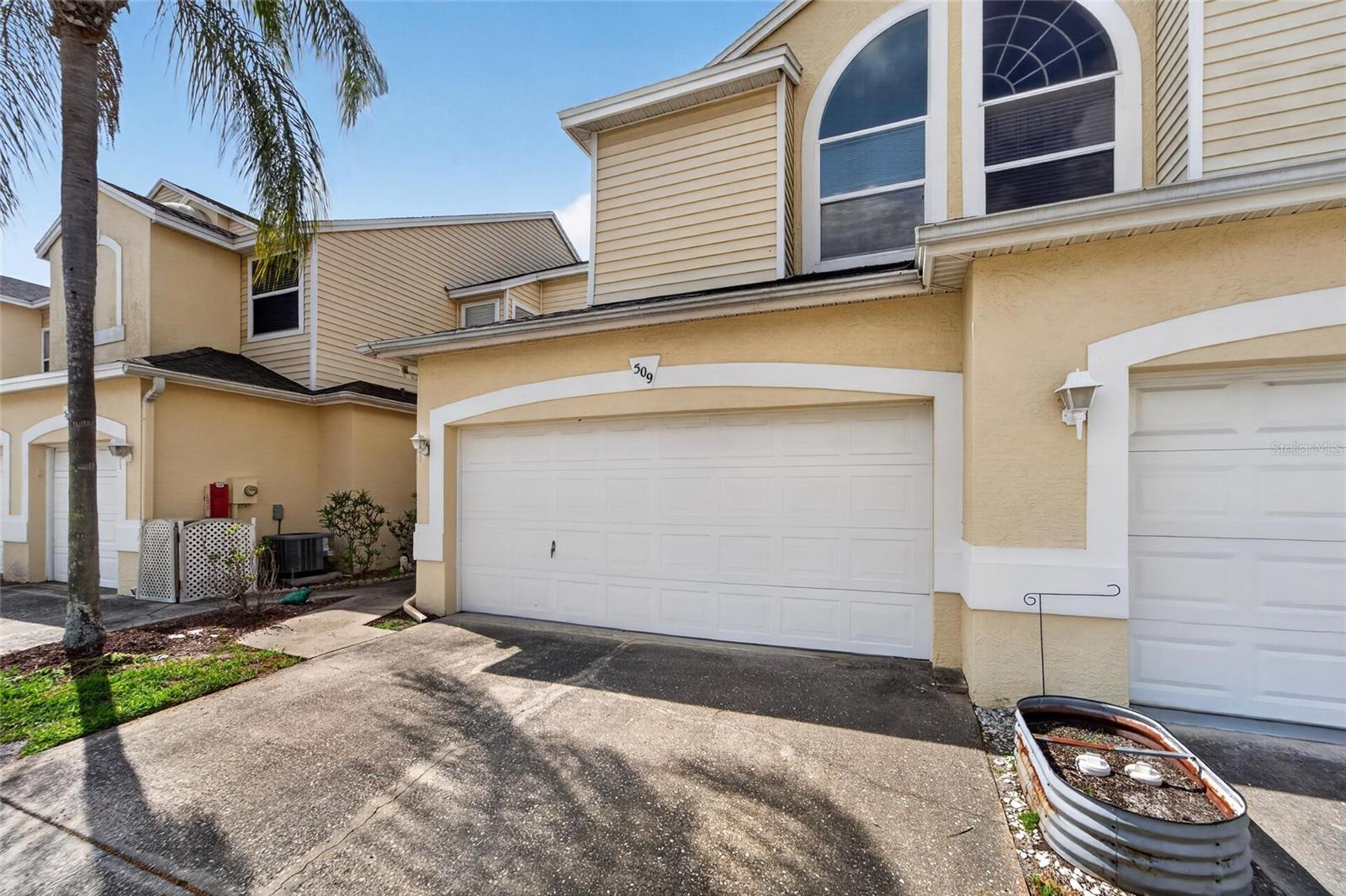 WILLOW GREENS - Residential