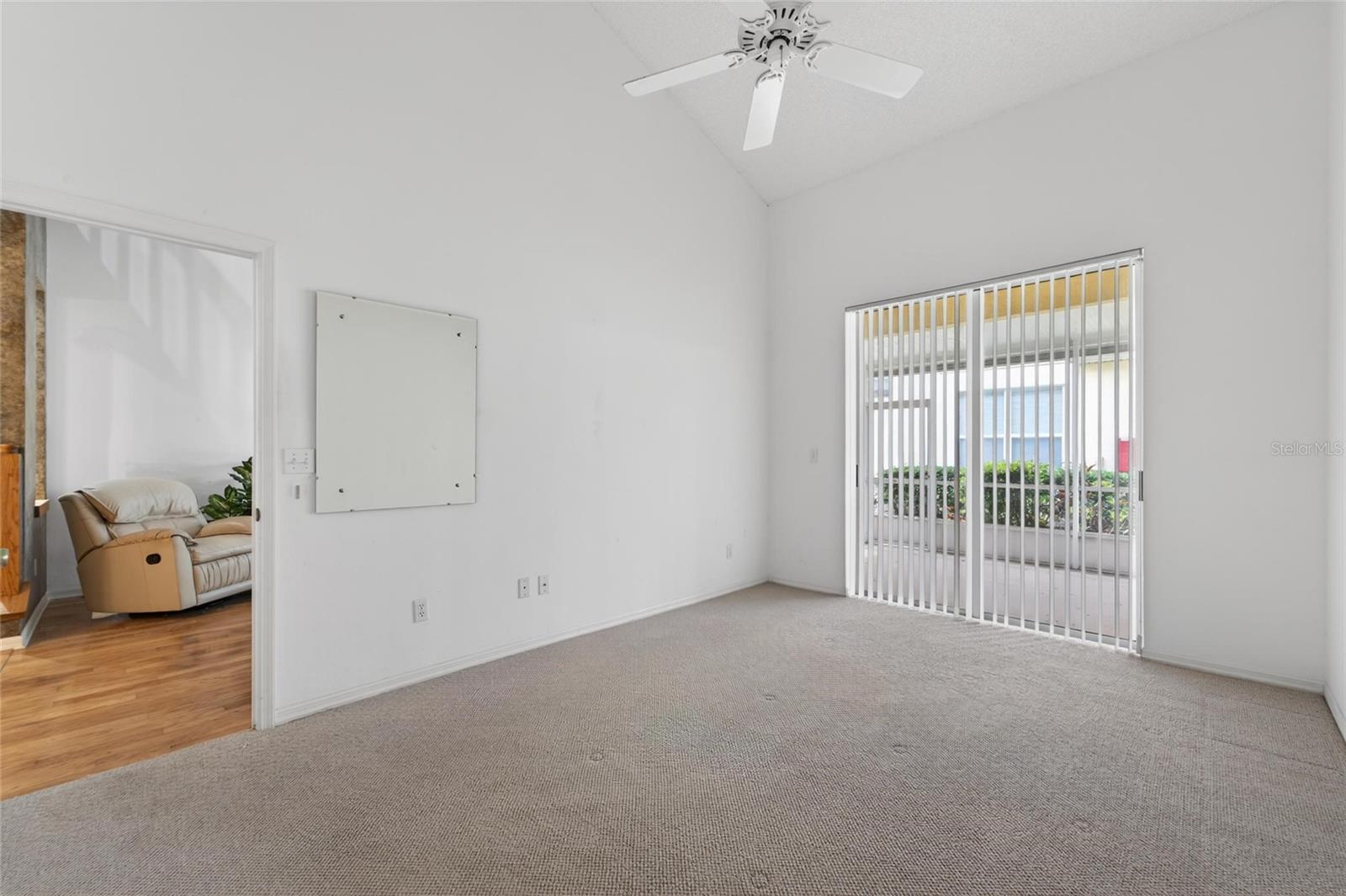 WILLOW GREENS - Residential