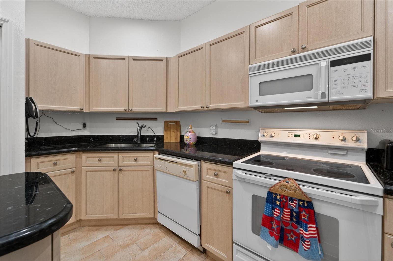 WILLOW GREENS - Residential