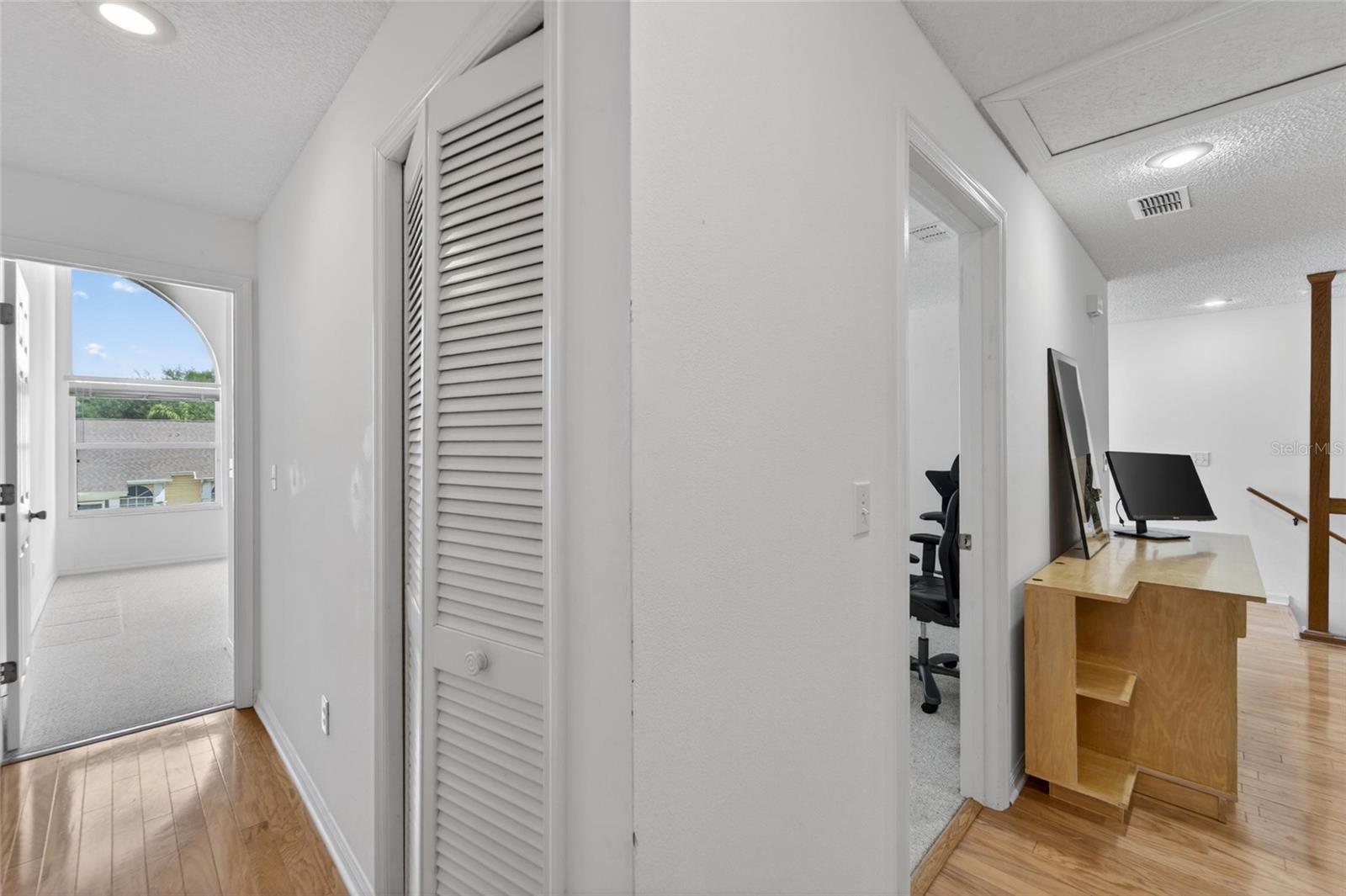 WILLOW GREENS - Residential