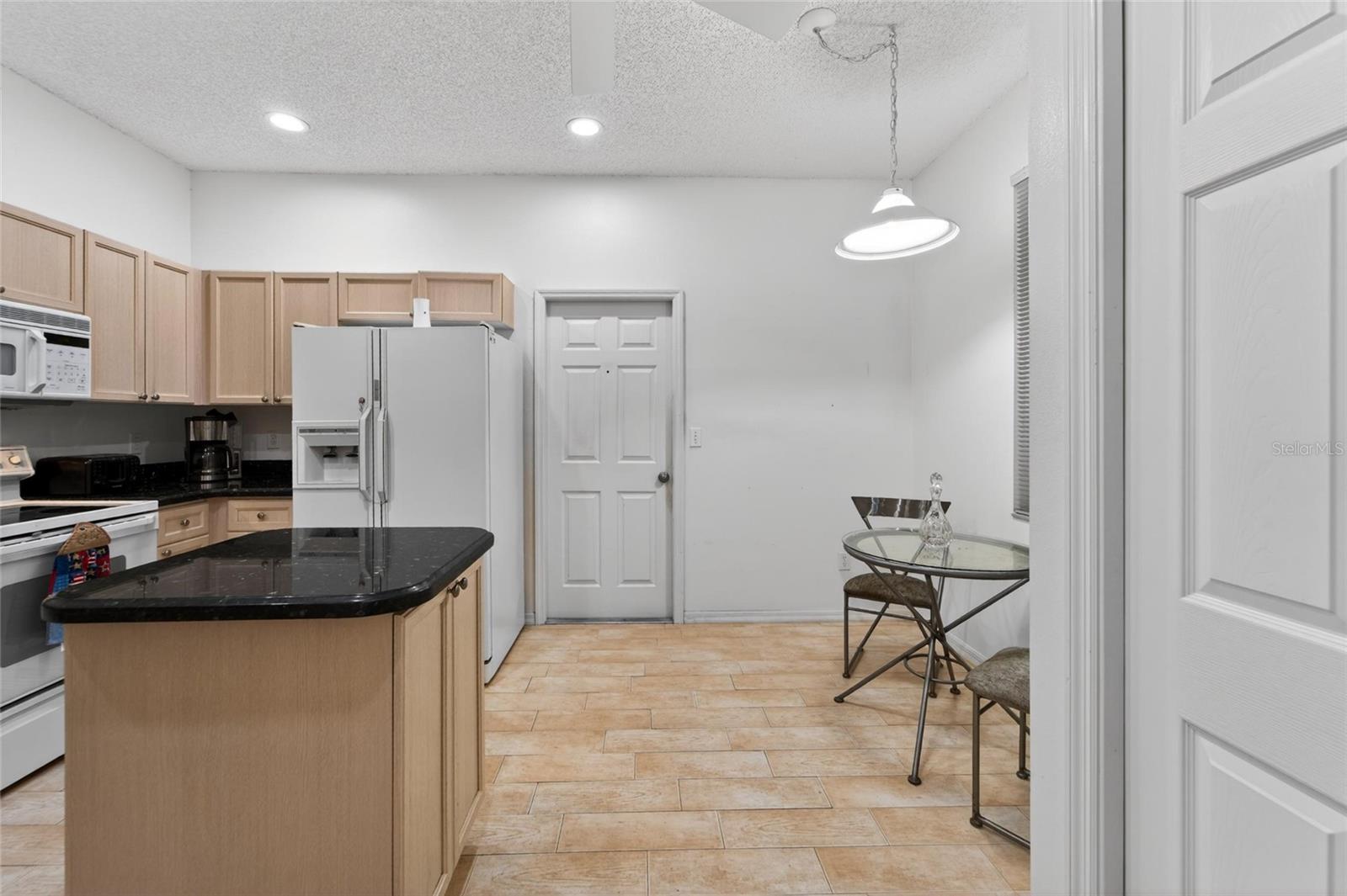 WILLOW GREENS - Residential