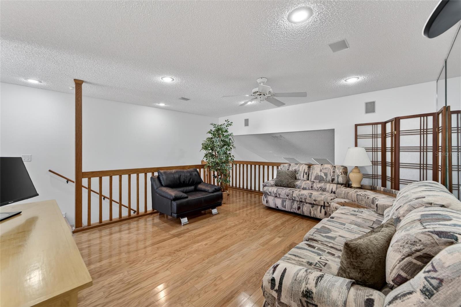 WILLOW GREENS - Residential