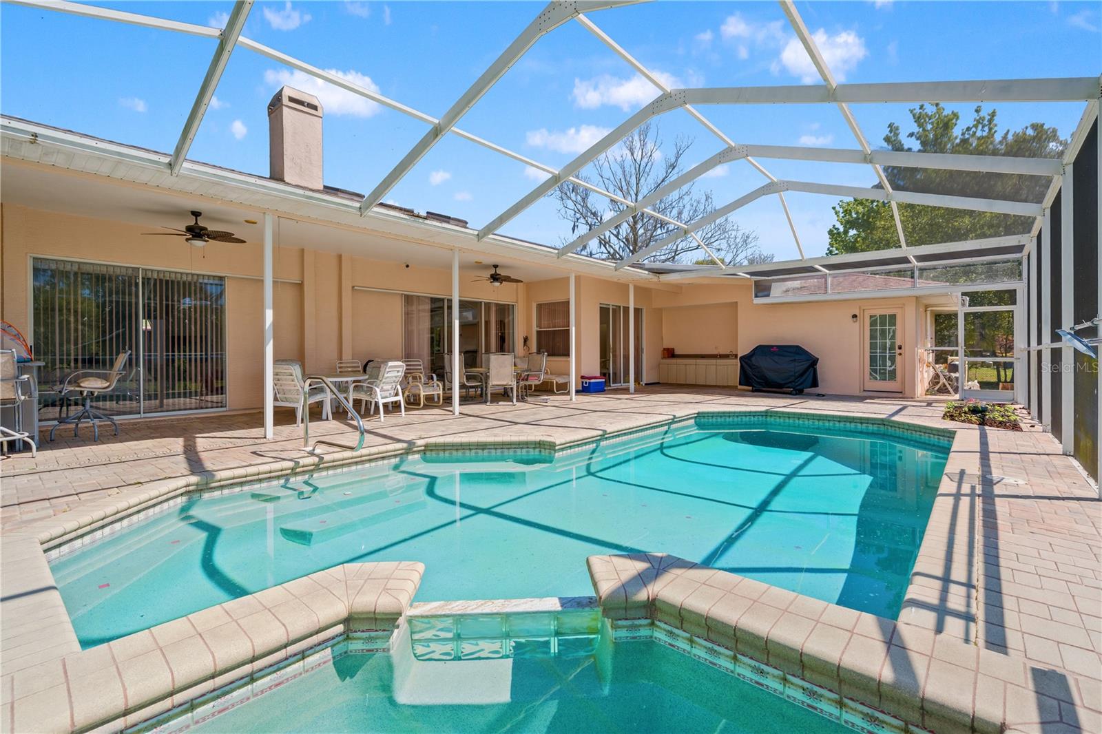 SPRINGWOOD ESTATE - Residential