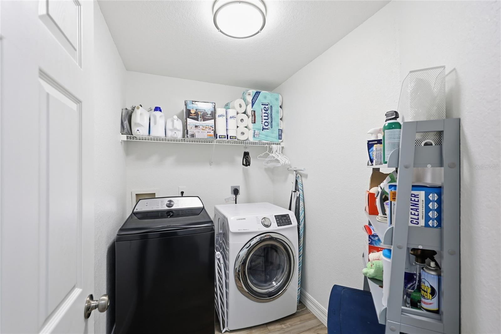 AVALON LAKES PH 03 VILLAGE A & B - Residential