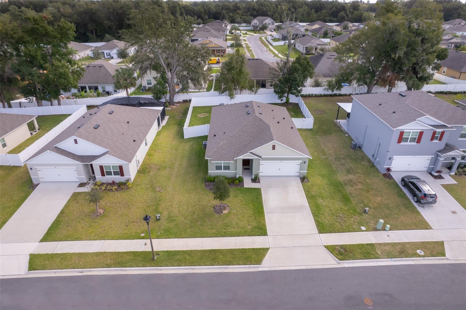 OAK POINTE SOUTH - Residential