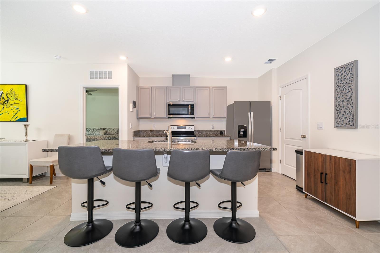 OAK POINTE SOUTH - Residential
