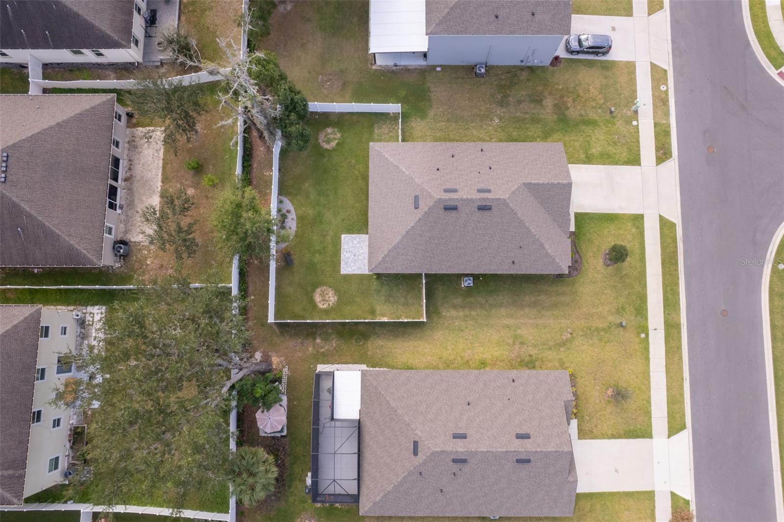OAK POINTE SOUTH - Residential