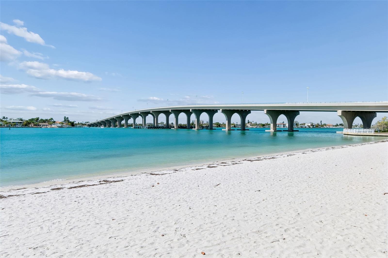 BAHIA VISTA - Residential