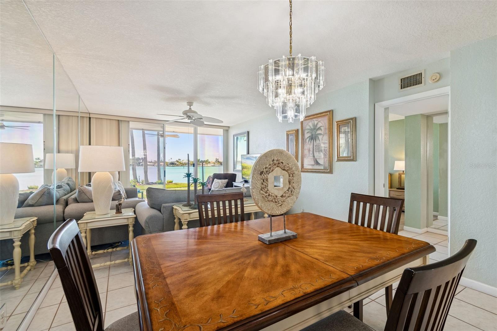 BAHIA VISTA - Residential