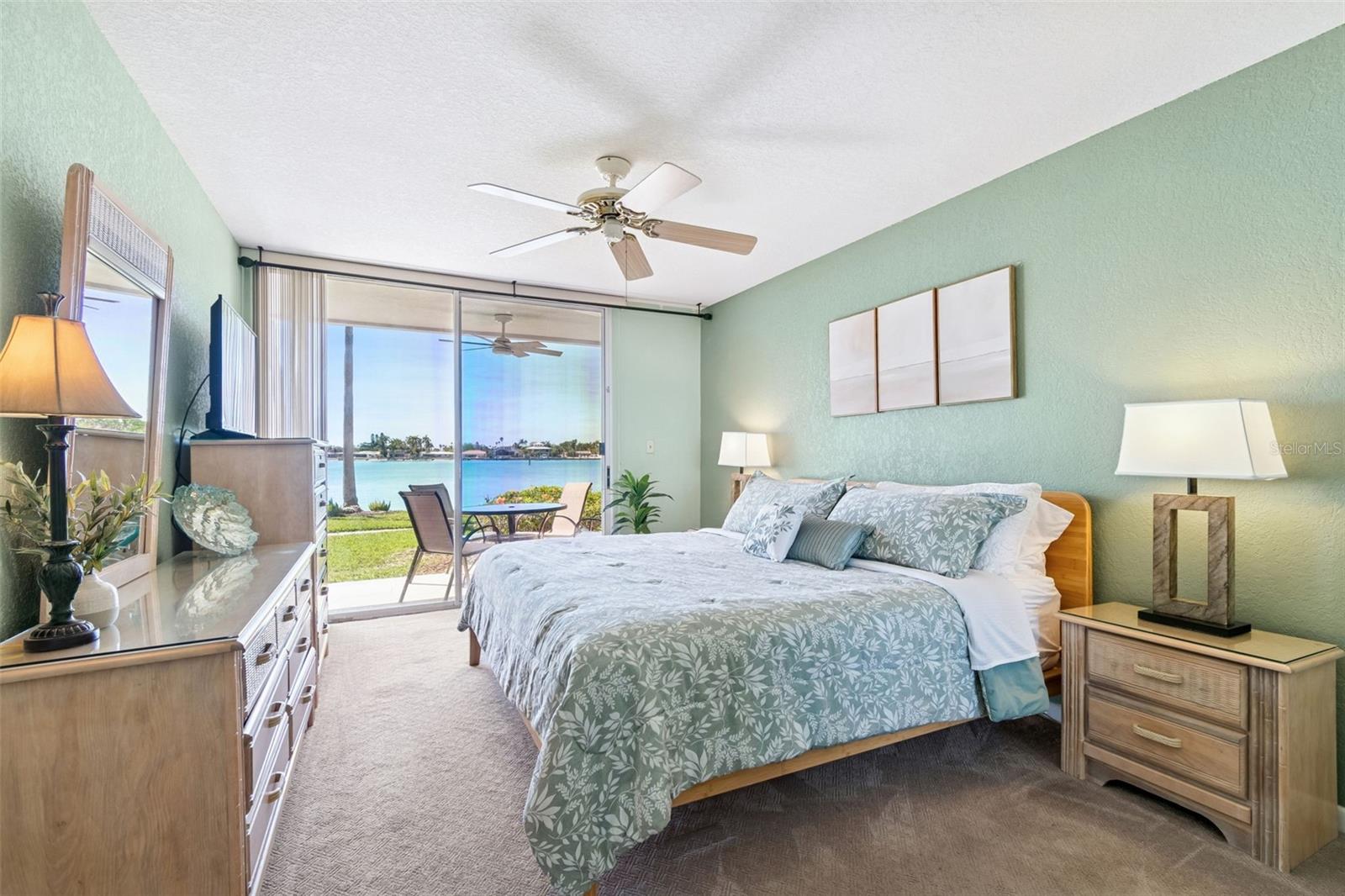 BAHIA VISTA - Residential