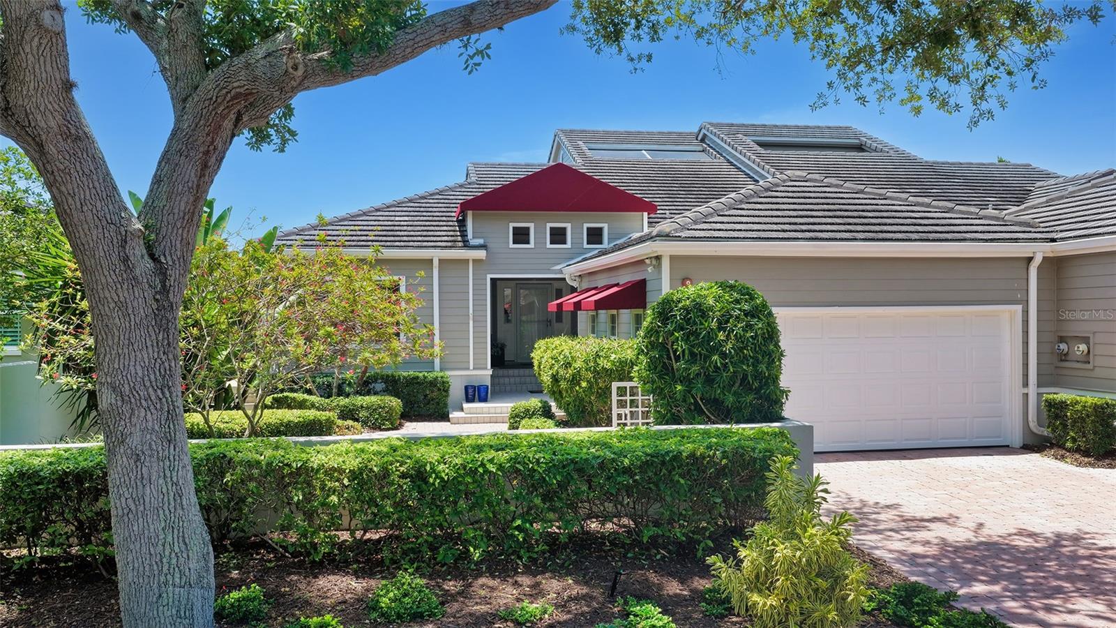 WINDING OAKS - Residential